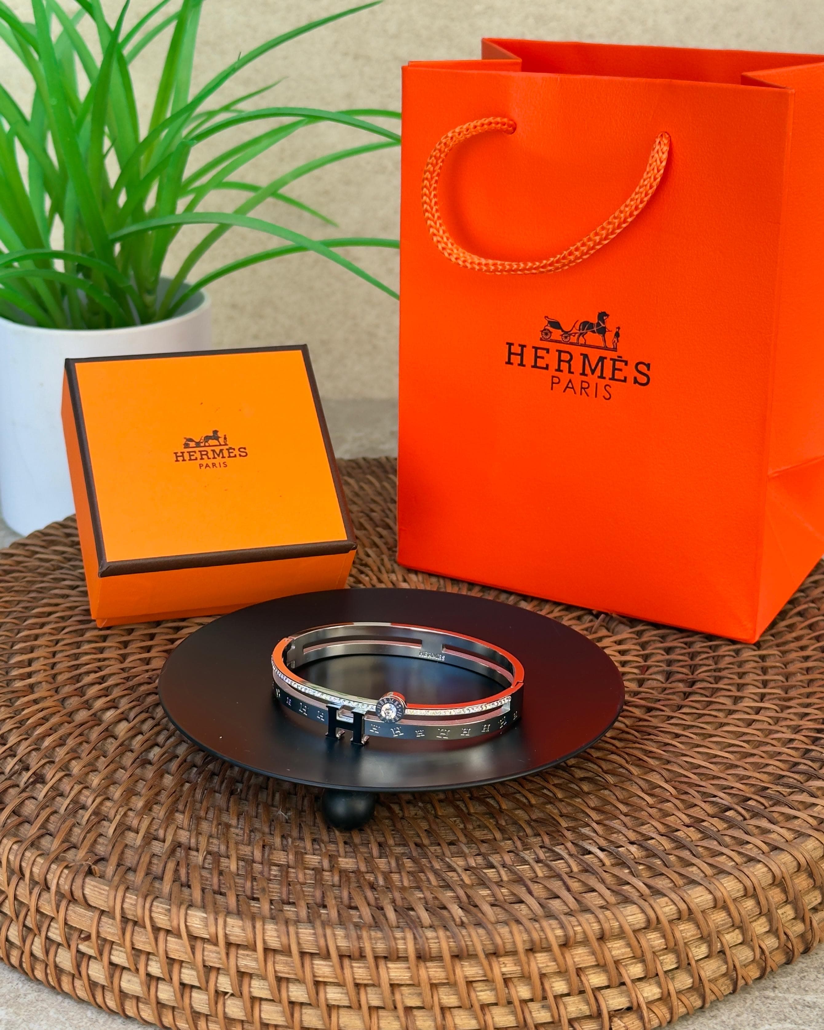 Hermès – Pulsera Paris Crystal (Dama)