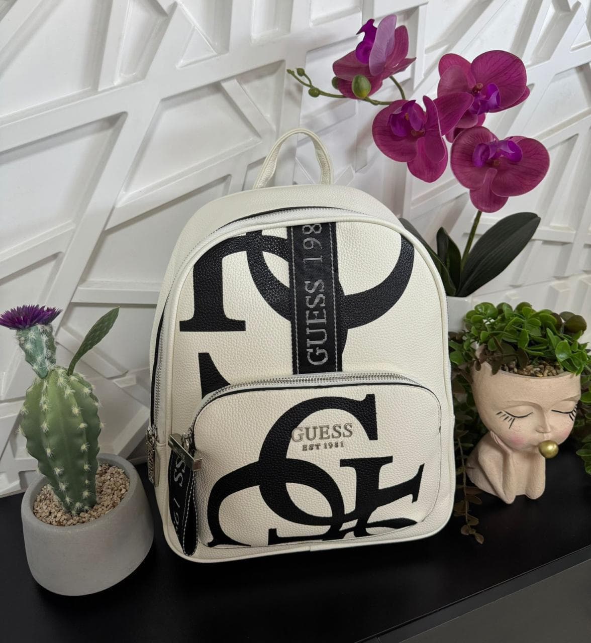 Guess – Mochila Logo Contrast (Dama)