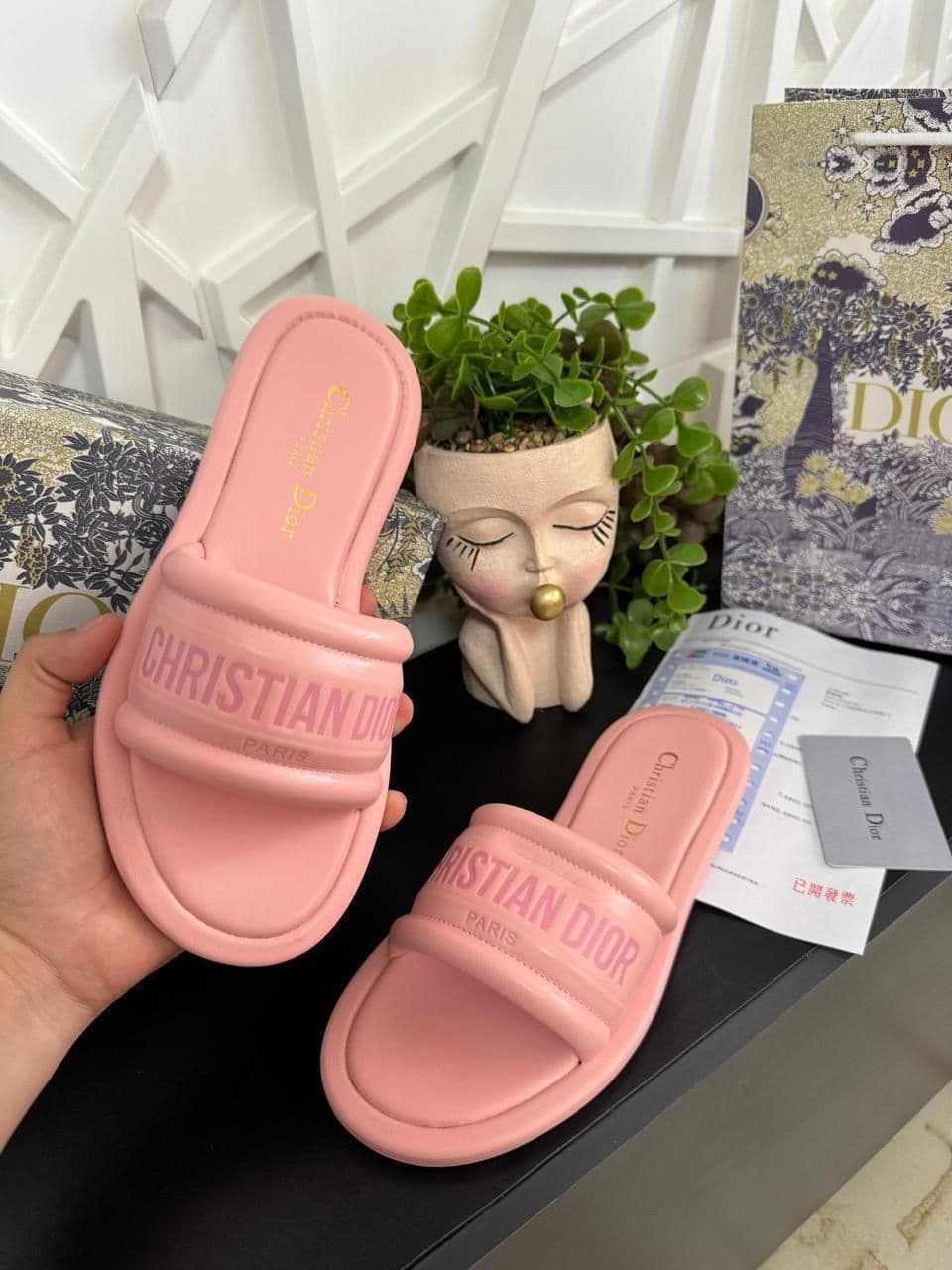Christian Dior – Sandalias Slide Pink Edition (Dama)